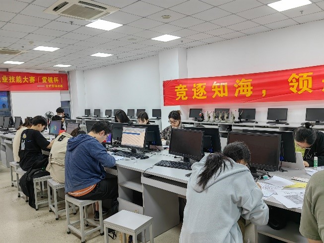 1685671215548480.jpg 1685671215548480.jpg